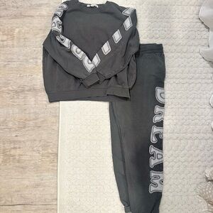 Vintage Havana Gray Sweatshirt and Joggers Set with Dream Print